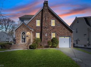 142 Rutgers Pl, Nutley, NJ 07110