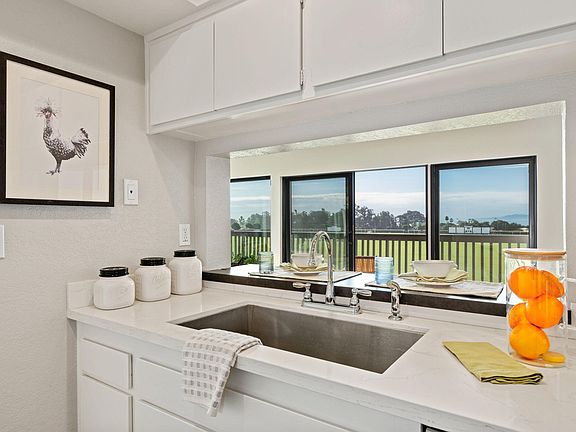 5th image of 3375 Foothill Rd Unit 921