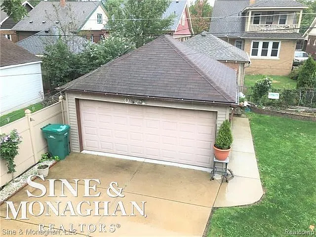 1351 Somerset Ave — Photo 23