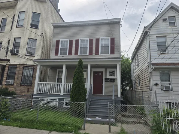 576-578 E 38th St, Paterson, NJ 07513