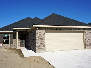 171 Darwen Dr, Raceland, LA 70394