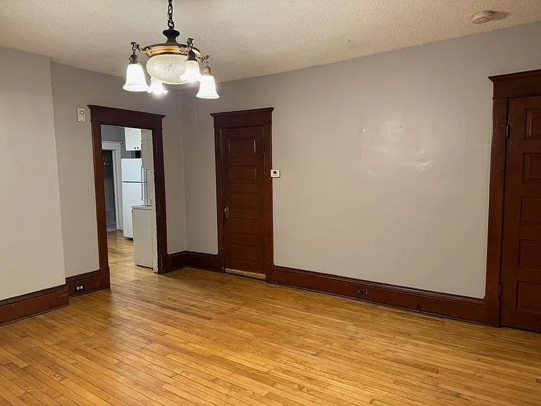 2630 Grand St NE — Photo 5