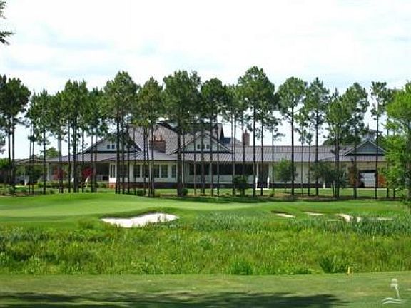 4th image of 3663 Bridgewater Dr