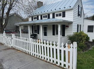 1536 W Washington St, Harpers Ferry, WV 25425