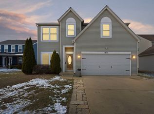 1873 Grassy Knoll Ct, Romeoville, IL 60446