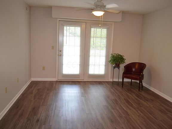 5th image of 5935 N High St #114
