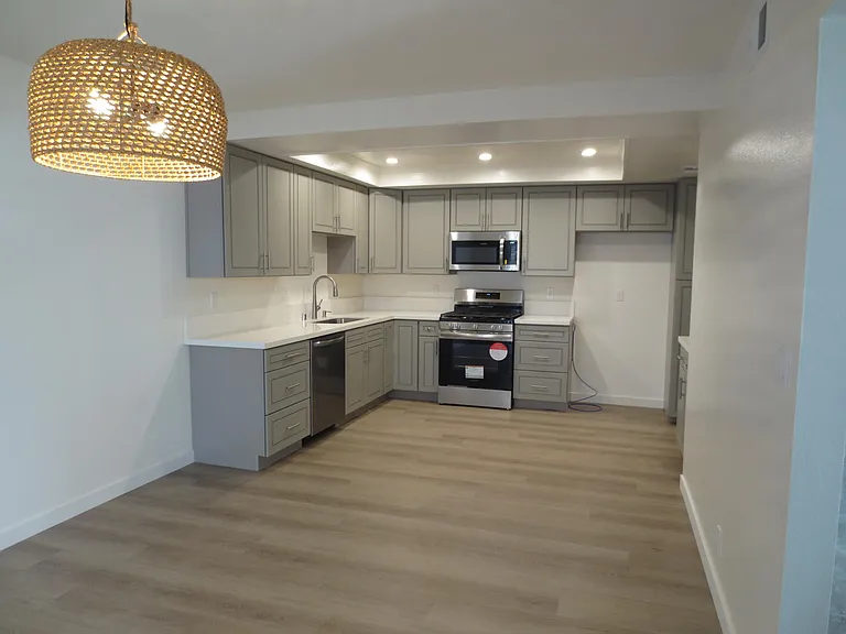 12310 Arrowhead St #1 — Photo 2