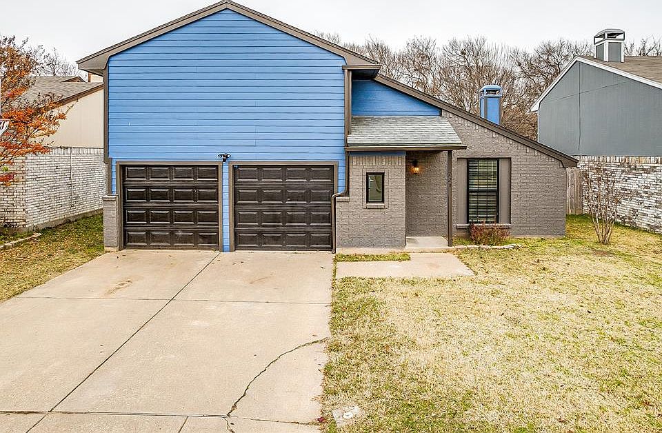 1st image of 729 Nightingale Cir