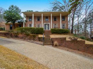 4 Chelsea Rd, Little Rock, AR 72212