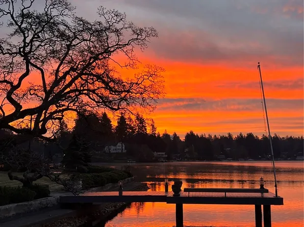 10034 Point Lane SW, Lakewood, WA 98499