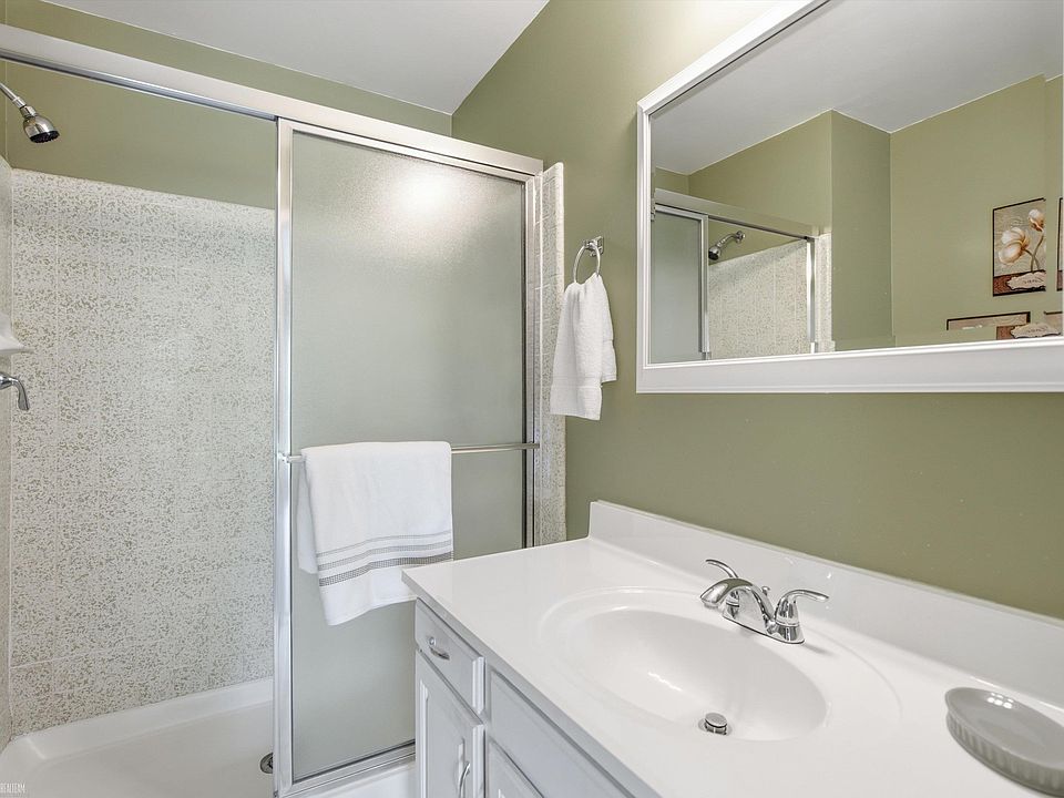 1328 Brook Ln, photo 16