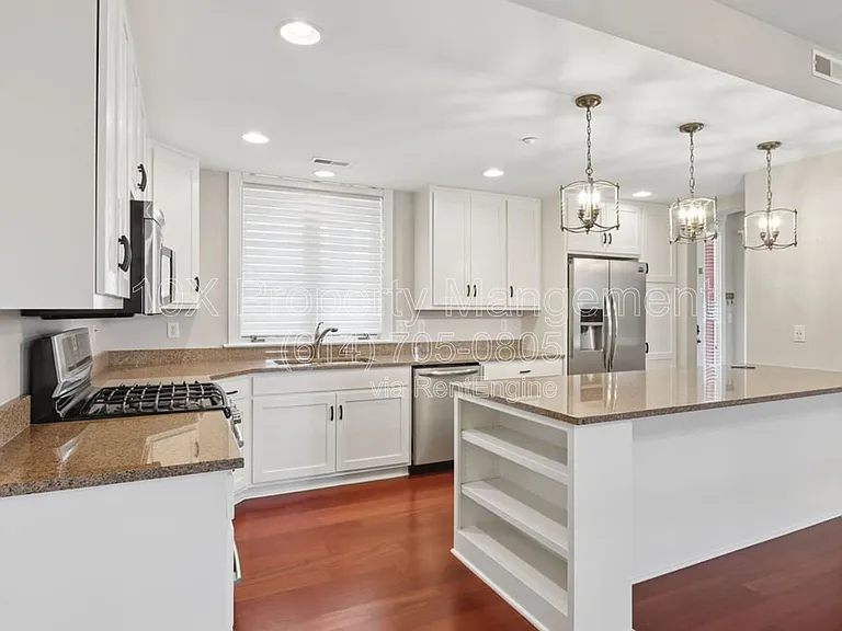 9045 Terrazza South Ct — Photo 14