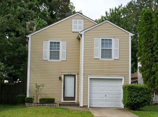 1244 Lord Dunmore Dr, Virginia Beach, VA 23464