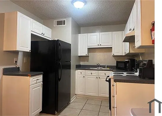 1 bed, $1,690 — Photo 3