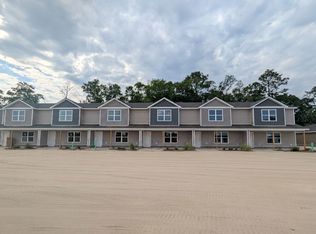 20 Frasier Ln SW Building B, Ludowici, GA 31316