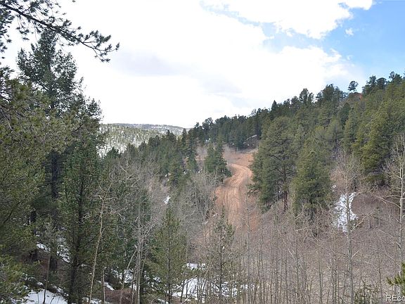 2nd image of 233 Horseshoe Dr