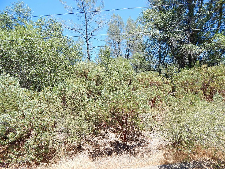 2nd image of Tierra Oaks