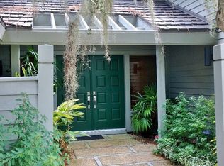 5466 Kemkerry Rd, Zephyrhills, FL 33543