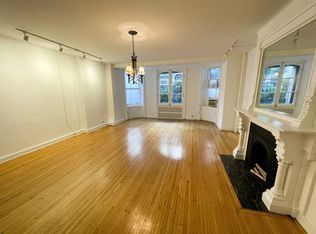 40 E 68th St #1DD, New York, NY 10065