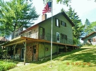 N1236 Tombeau Rd, Genoa City, WI 53128