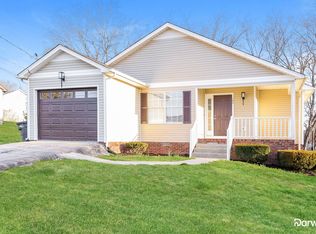 100 Dalya Ln, Columbia, TN 38401