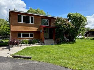 2265 Coyote Loop, Wilson, WY 83014