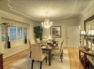 306 Walsh Rd, Atherton, CA 94027