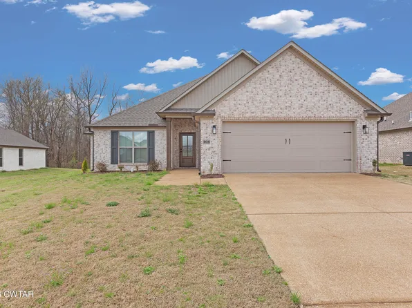 404 Fairway Blvd, Jackson, TN 38305