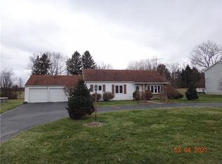 4035 Tuscarawas Rd, Beaver, PA 15009