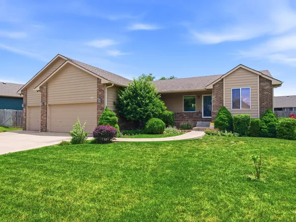 906 E Splitwood Way St, Derby, KS 67037