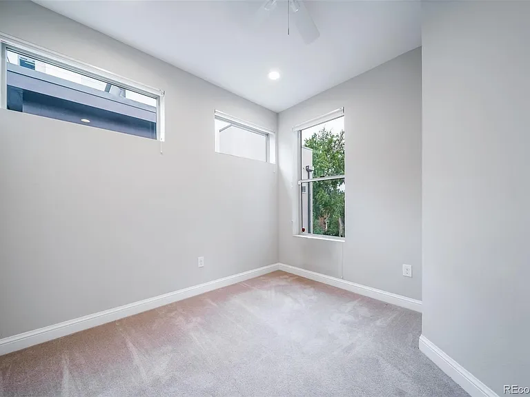 1752 Williams St — Photo 24
