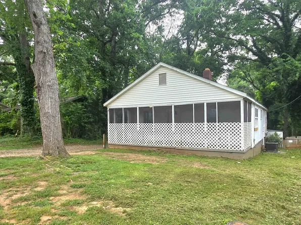 21 N Haven Dr, Greenville, SC 29617