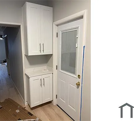 3 bed, $1,900 — Photo 4