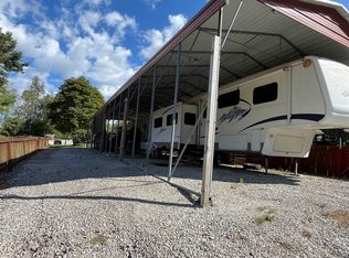 465 Silverside Dr, Scottsville, KY 42164