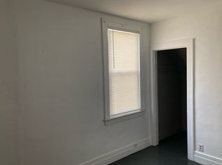 12 Le Roy St, River Rouge, MI 48218