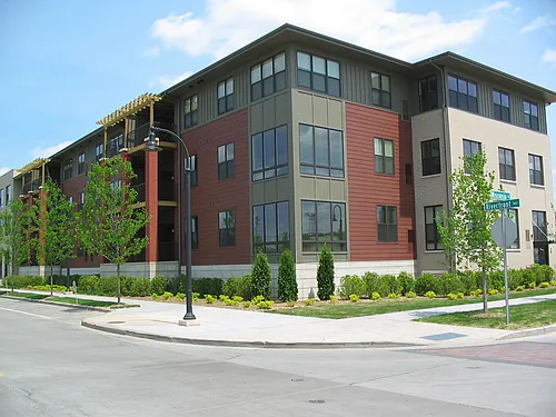 Floor plan 206