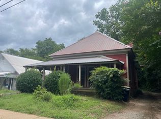 Barrow 153, Athens, GA 30601