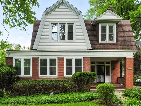 2027 William Penn Hwy, Pittsburgh, PA 15221