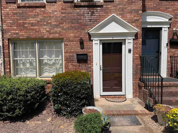 1440 Dover Rd, Spartanburg, SC 29301