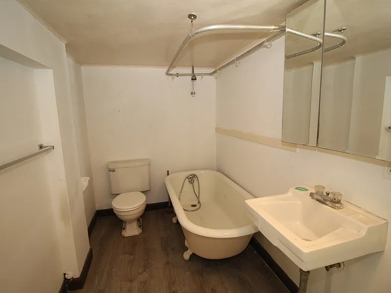71 Ash St #G — Photo 8