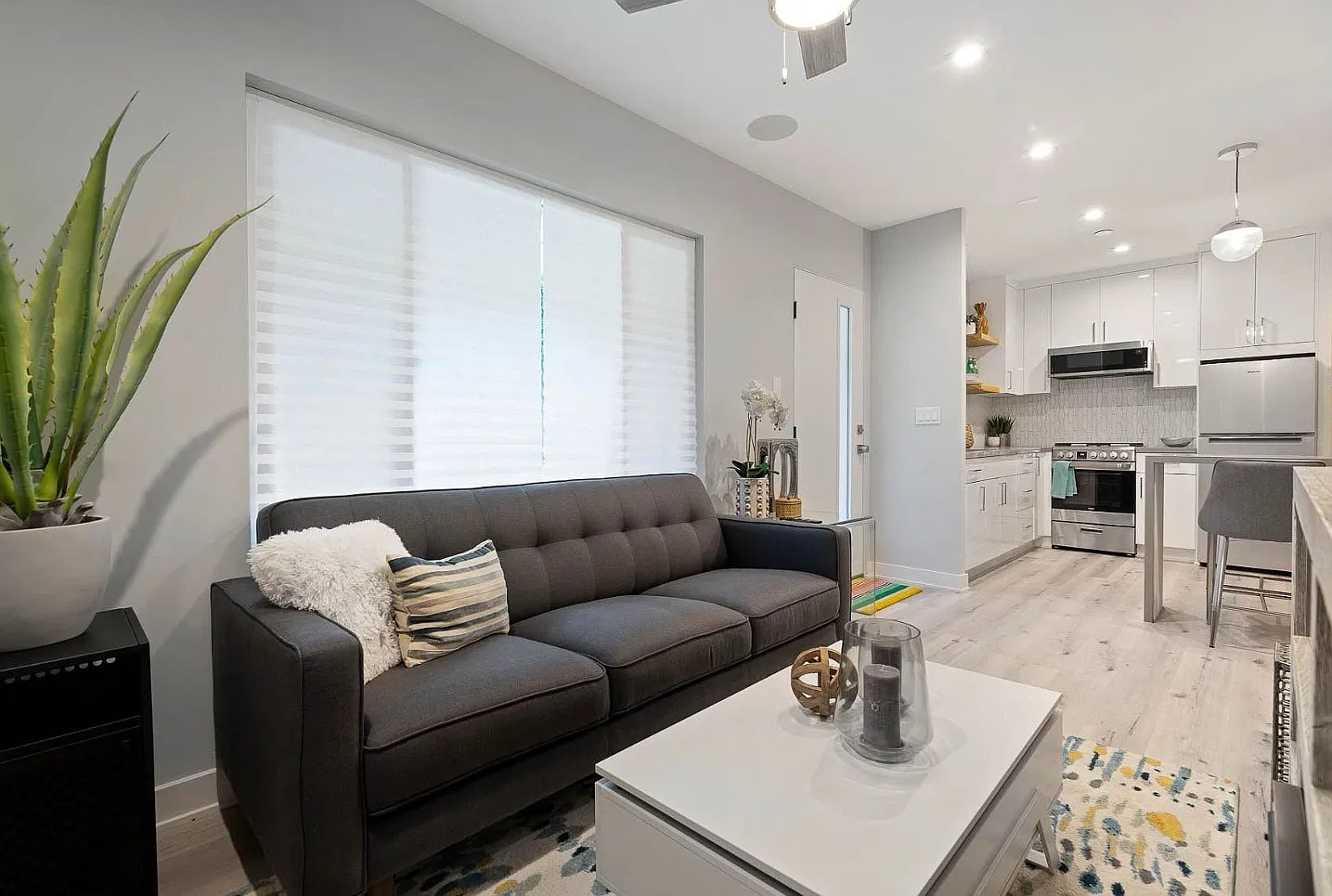Palm View Village Apartments - The Lido — Photo 3