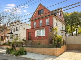 66-22 58th Ave, Maspeth, NY 11378