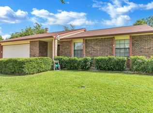 2267 Goldleaf Ct, Fort Worth, TX 76131