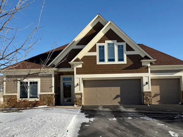 8824 Upper 7th Pl N, Lake Elmo, MN 55042