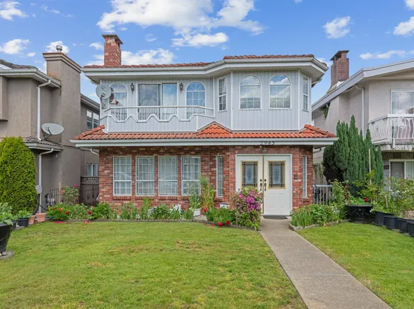 2945 E Graveley St, Vancouver, BC V5K 3K2