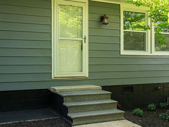 2nd image of 5435 Ames Gap Ln