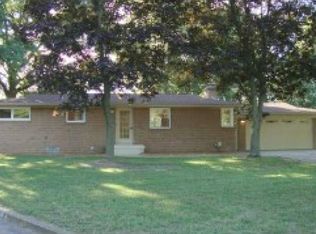 109 Auker Ct, Flushing, MI 48433