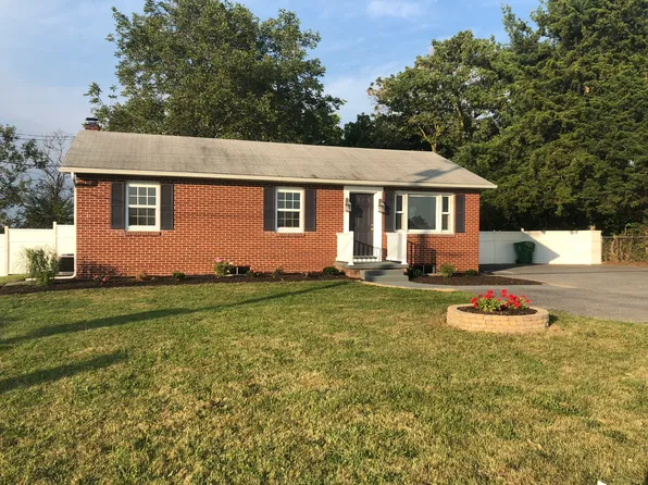 3122 Black Gap Rd, Chambersburg, PA 17202