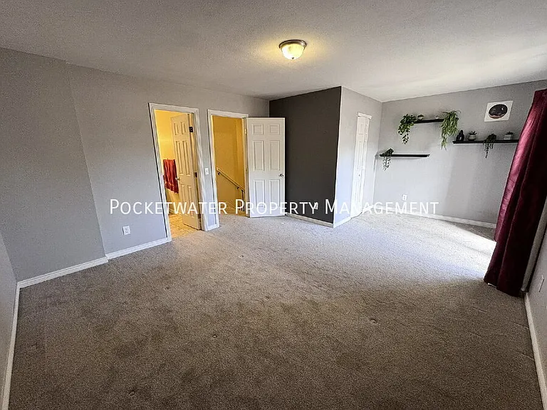 1827 Quail St #5 — Photo 15