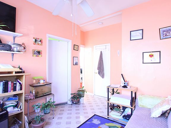 4th image of 3713 65th St